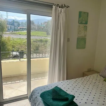 Sea View Pool 2br Esentepe