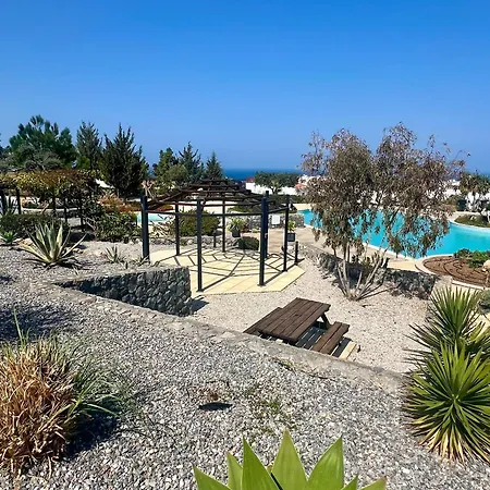 Sea View Pool 2br Esentepe